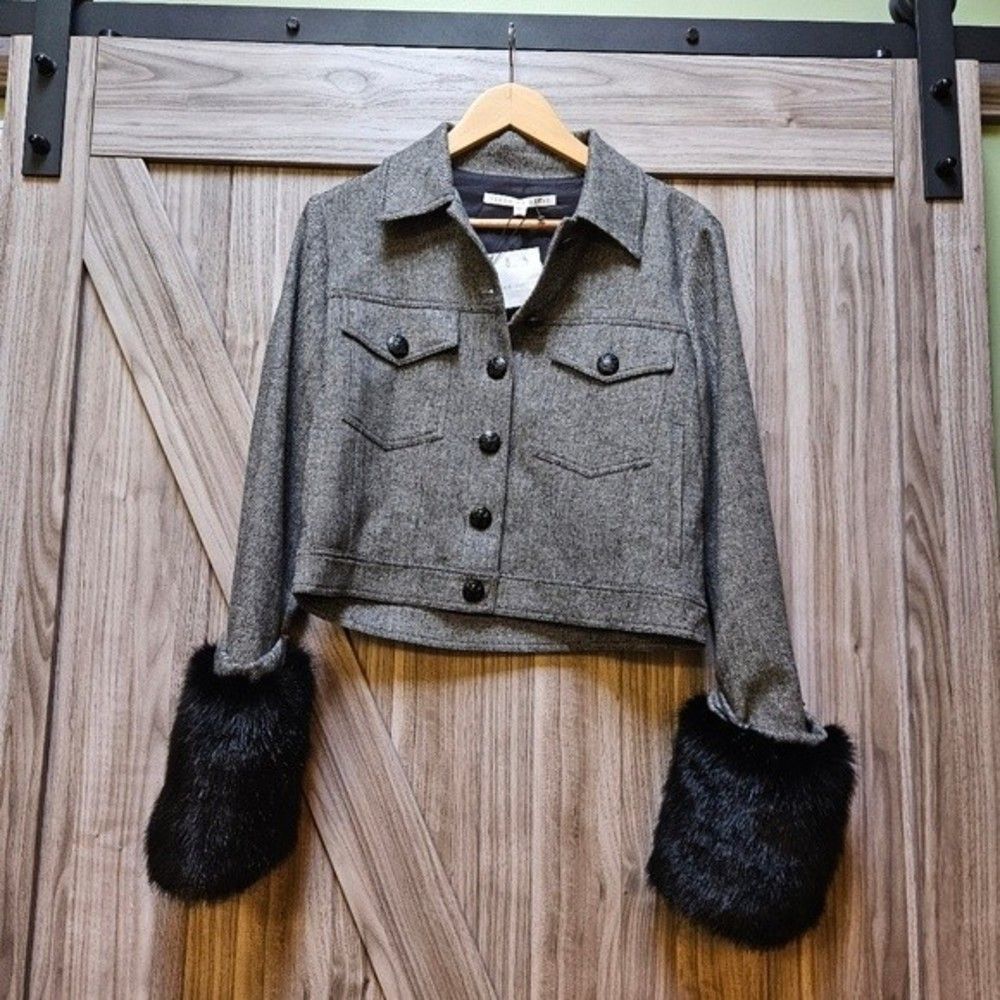 Veronica  Beard Burke Herringbone Cropped Jacket 100% Wool 100% Faux Fur - Picture 11 of 16